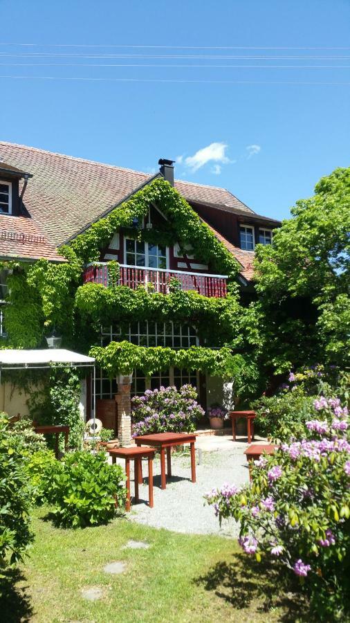 Landhotel Gut Greifhof Heiligenborn Εξωτερικό φωτογραφία